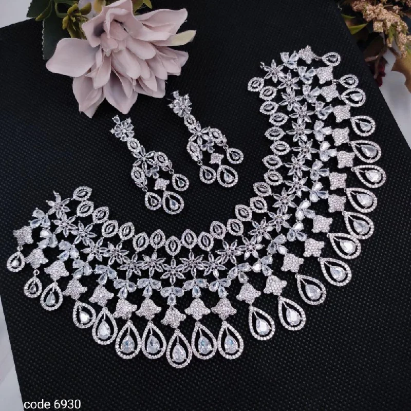 Custom Diamond Necklaces-Aamrapali Silver Plated American Diamond Necklace Set