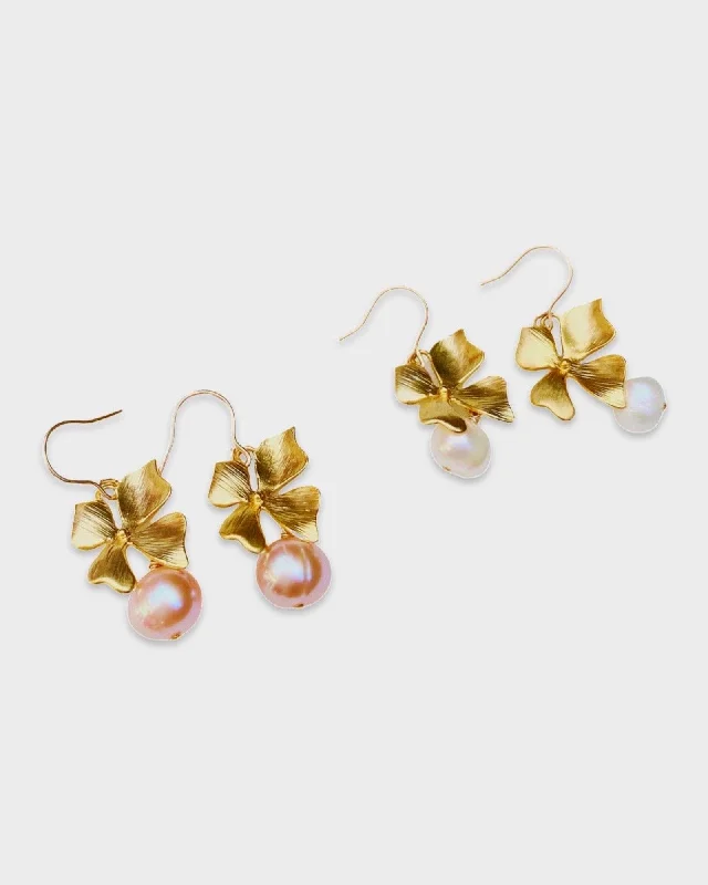 Luxury Gold Earrings-Mini Floral Pearl Earrings