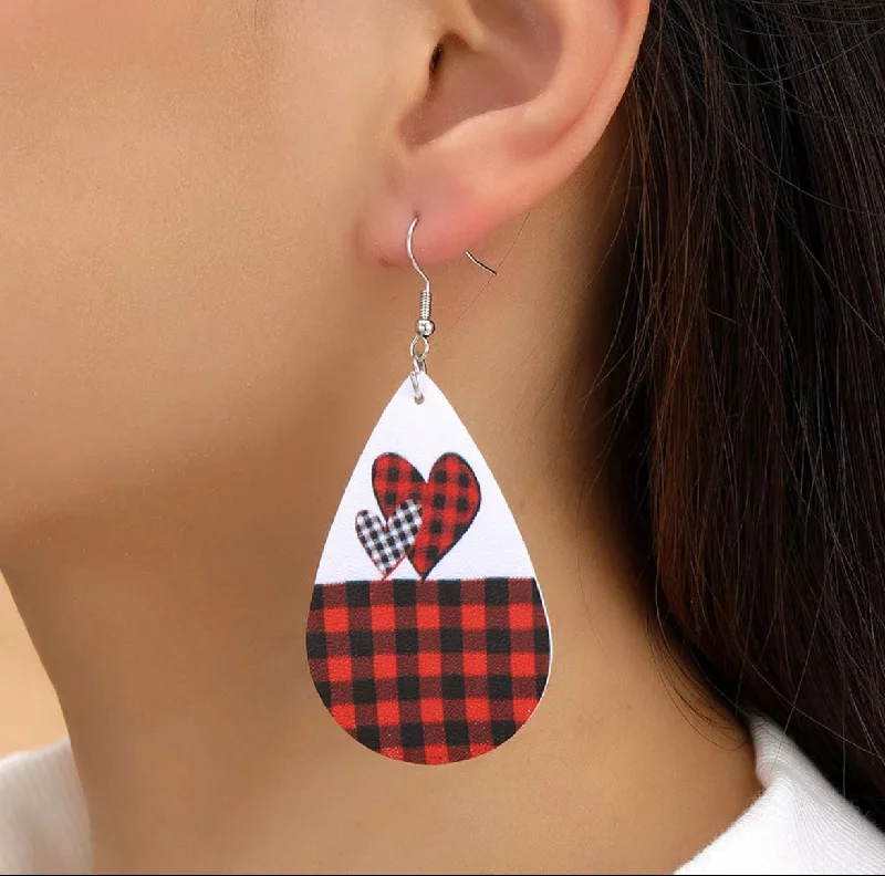 Delicate Hoop Earrings-Leather Plaid Hearts Drop Earrings