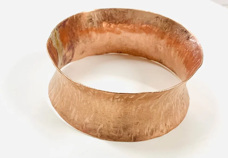 Traditional Wedding Bangles-Concave copper bangle