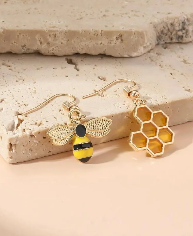 Vintage Style Stud Earrings-Beautiful Bee and Honeycomb Earrings