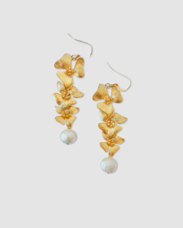 Personalized Drop Earrings-Floral Pearl Gorgeous Earrings